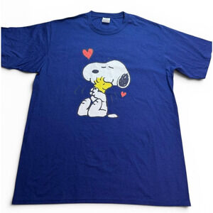 Snoopy & Woodstock Hug Graphic T-Shirt Men’s Large Blue Peanuts Cartoon Tee